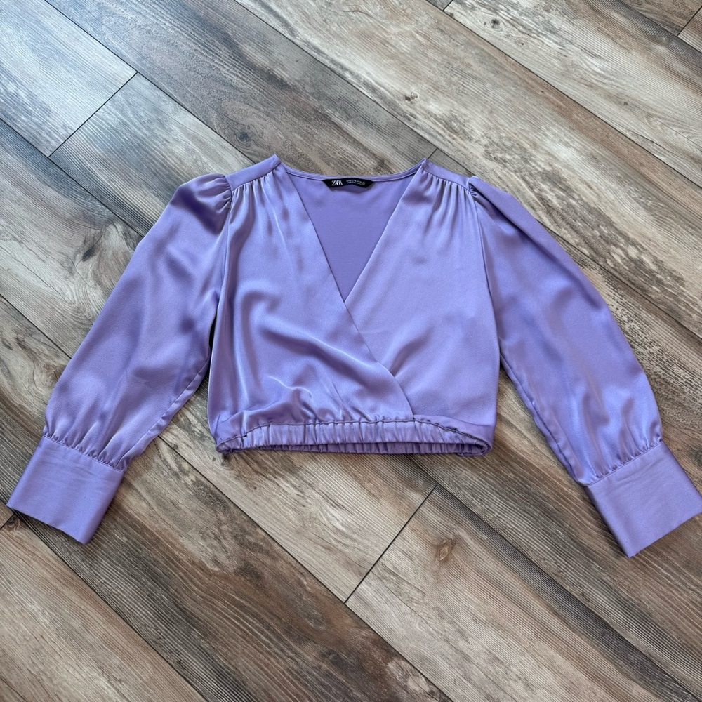 Zara Women's Lavender Satin Blouse